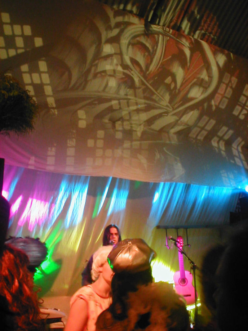 Magneetbar, lowlands, caravan, secret, judocus, visuals, 2006